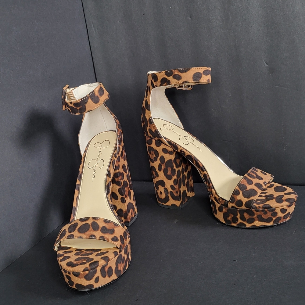Jessica Simpson Brown Leopard Heels